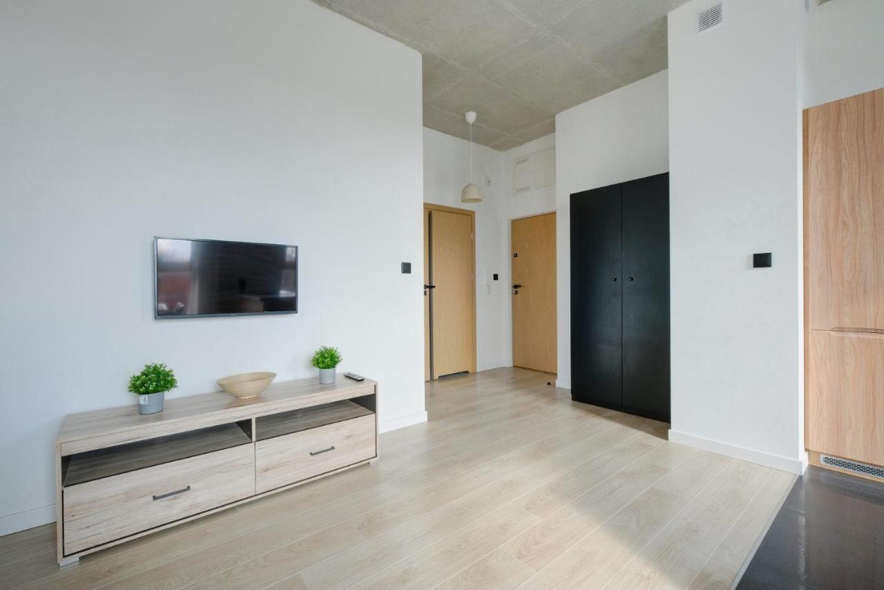 Apartamenty Patriotow 303 Warsaw Exterior photo