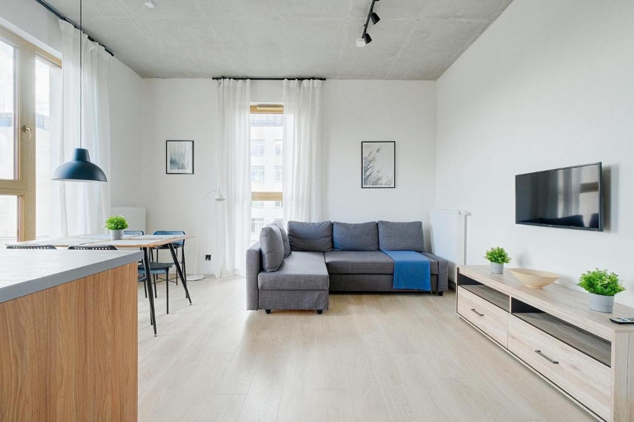 Apartamenty Patriotow 303 Warsaw Exterior photo